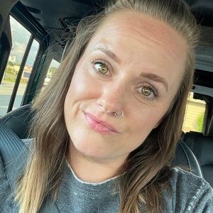 Meet your Posher, Meagan